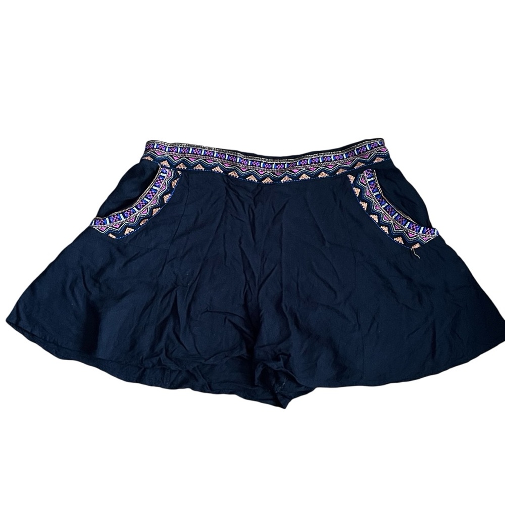 Hollister Aztec Embroidered Pull-On Shorts
